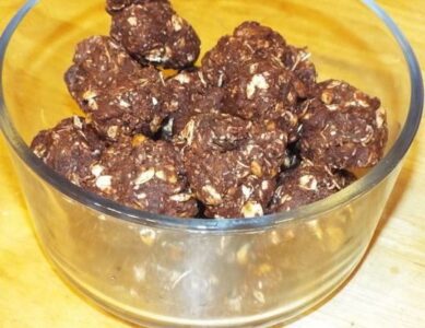 Easy No-Bake Energy Ball Recipe Image